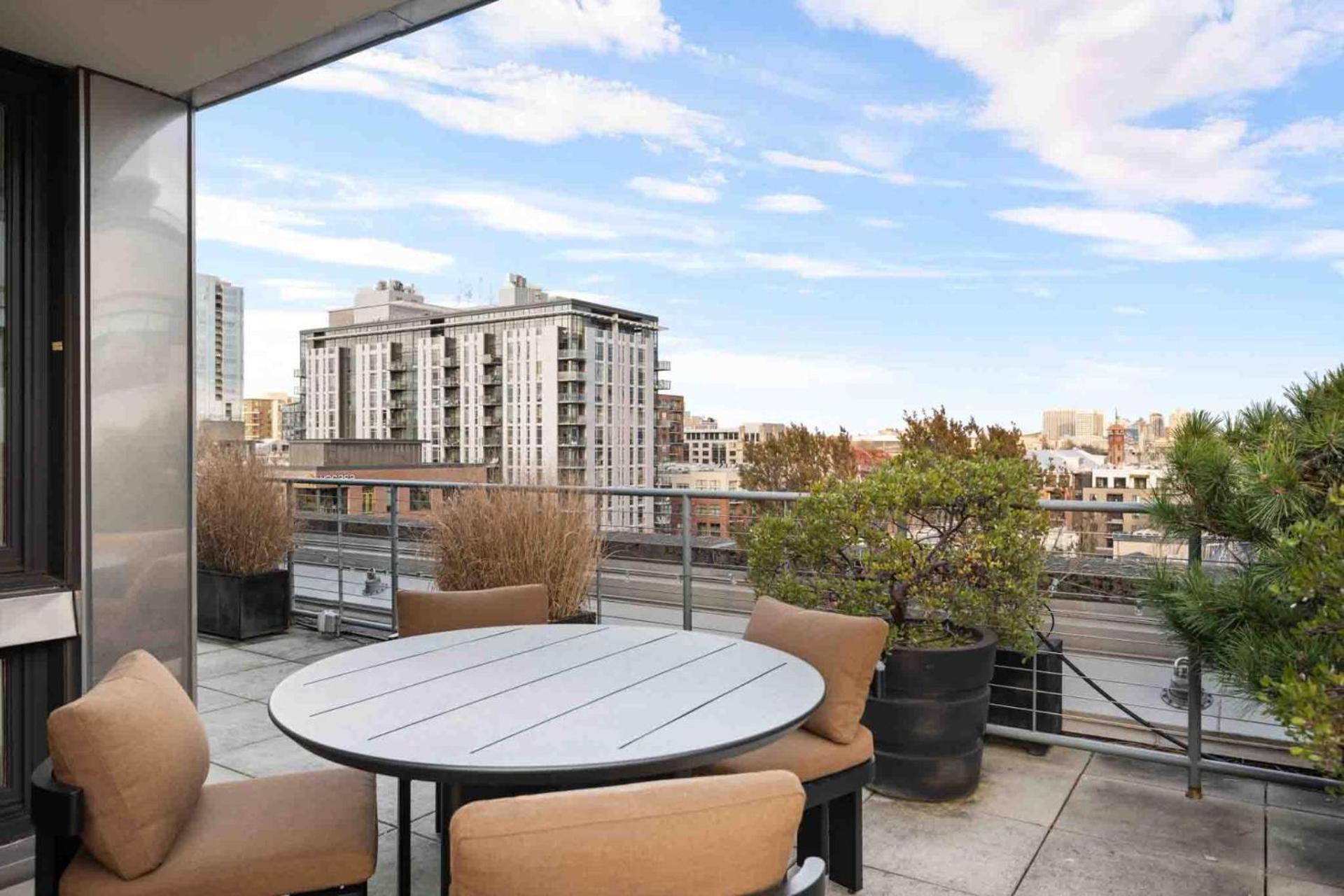Crane Penthouse * Portland